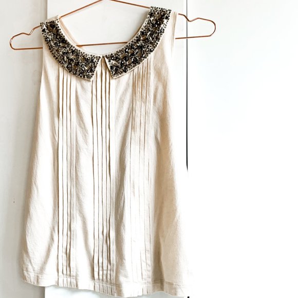 LOFT Tops - LOFT sleeveless blouse peter pan collar w/jewels